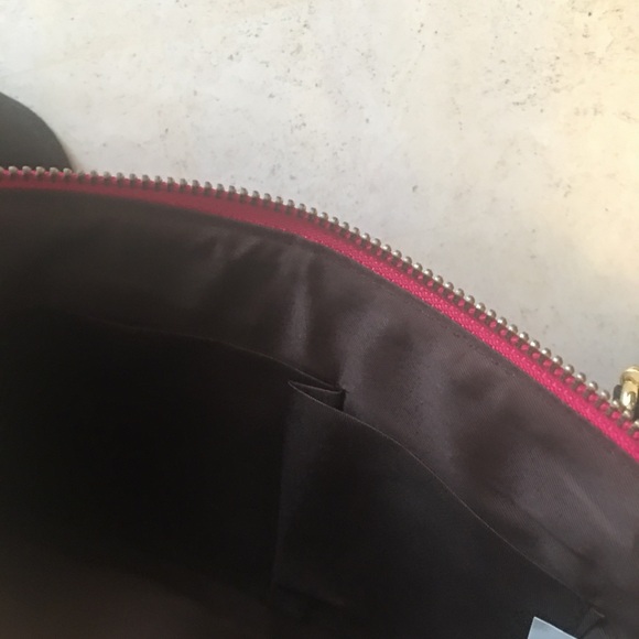 Betsy Johnson Pink Crossbody - Picture 6 of 7